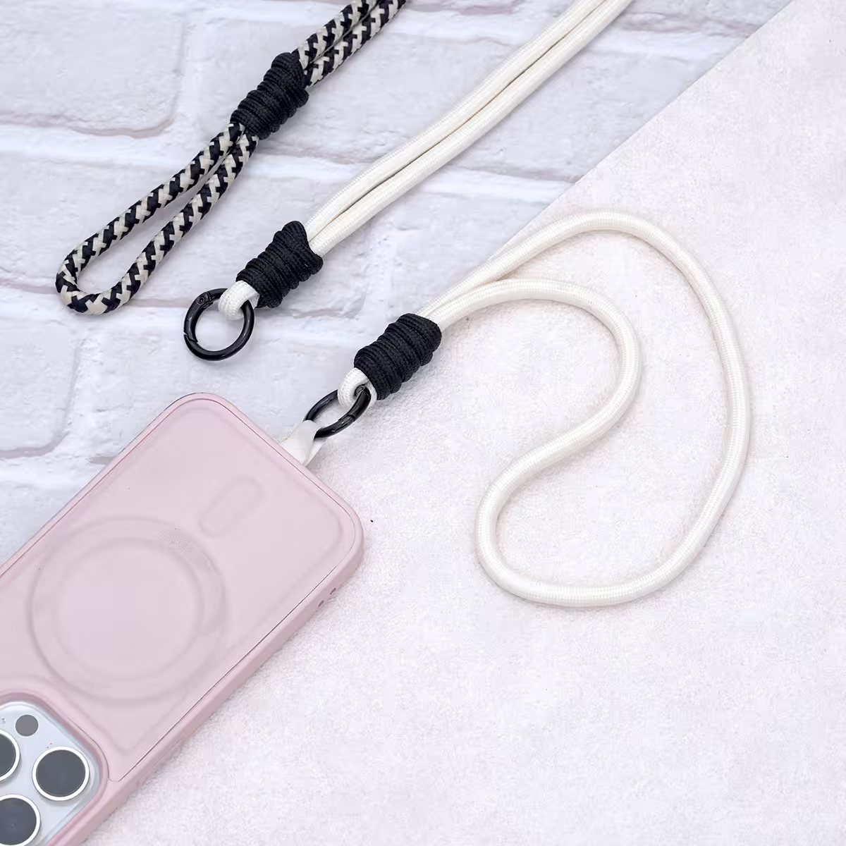 可延長運動風撞色&times;手機斜背&腕帶&times;兩用掛繩&times;黑白千鳥-第6張