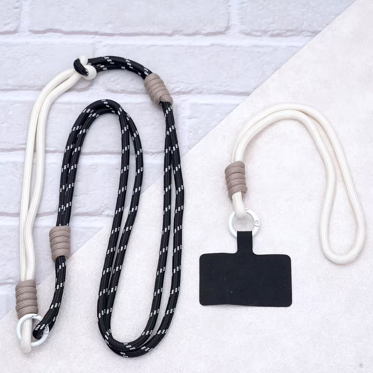 可延長運動風撞色&times;手機斜背&腕帶&times;兩用掛繩&times;黑白小點-第2張