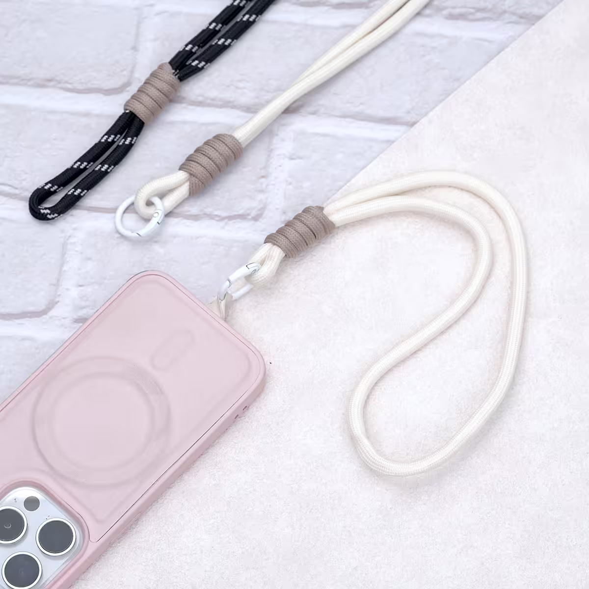 可延長運動風撞色&times;手機斜背&腕帶&times;兩用掛繩&times;黑白小點-第5張