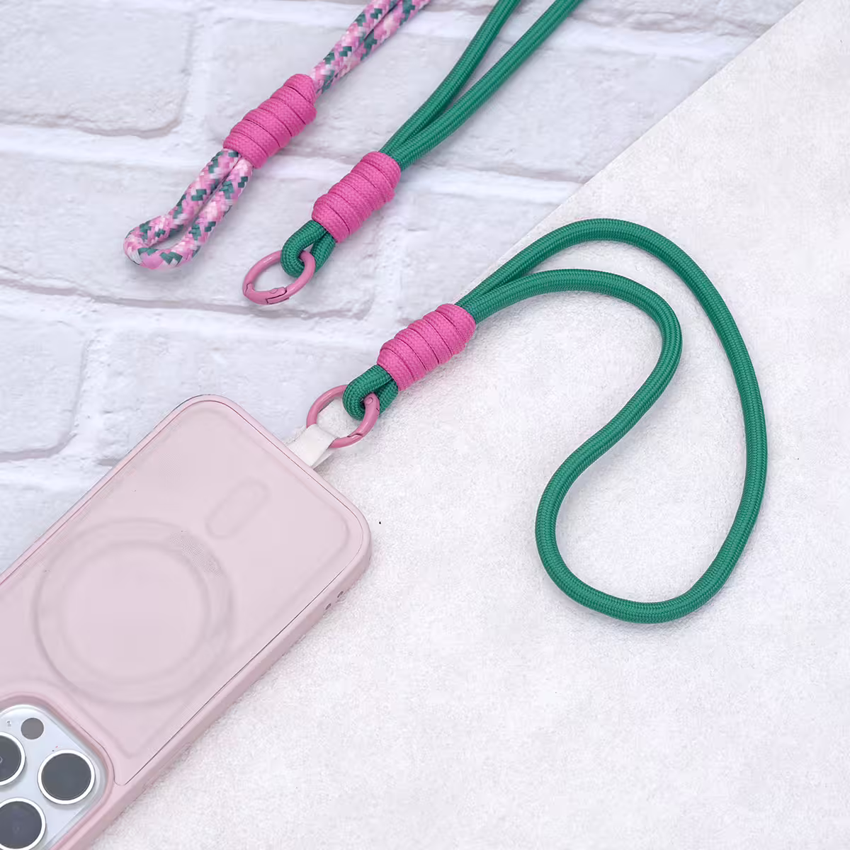 可延長運動風撞色&times;手機斜背&腕帶&times;兩用掛繩&times;綠粉紋理-第6張