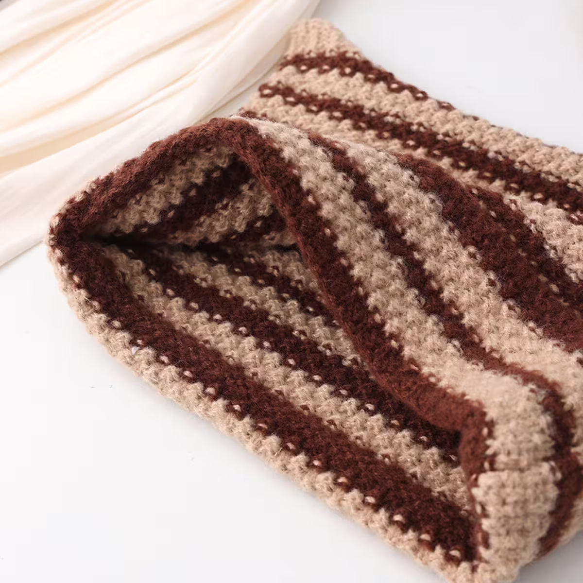 小惡魔&times;針織帽&times;棕咖線條-第5張