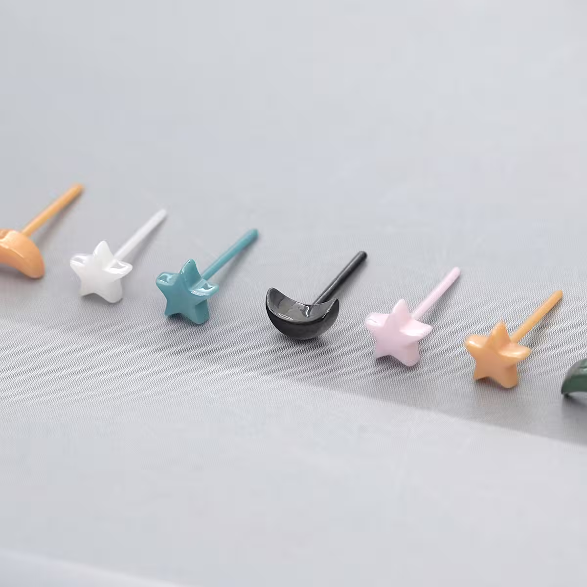 小星星&times;陶瓷&times;養耳棒&times;二套件耳環組&times;黑色-第4張