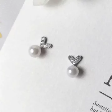 925銀針×愛心珍珠×耳針.avif