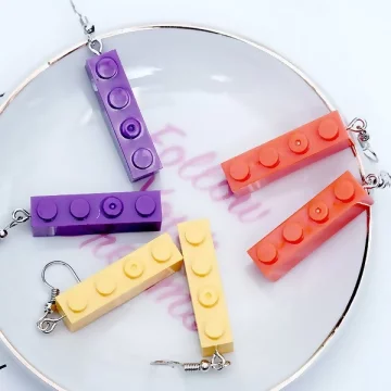 彩色積木×吊墜耳勾×鮮黃.avif