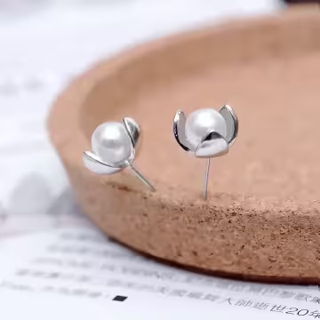 925銀針×花苞綻放珍珠×耳針
