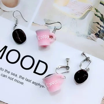 喝一杯咖啡×吊墜耳勾.avif