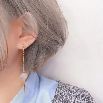 灰晶石一字桿圓環×不對稱吊墜耳環.avif