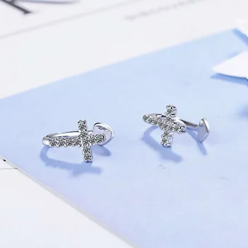 十字架晶鑽×U型耳骨耳夾.avif
