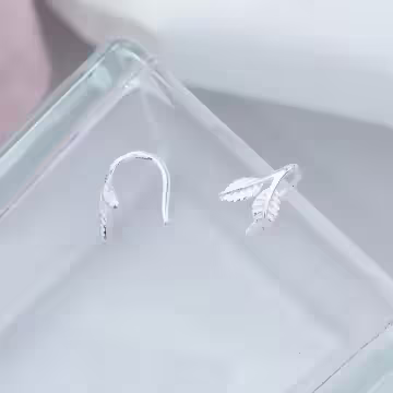 925銀針×嫩葉新芽×耳勾