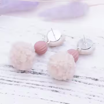 植絨愛心燈籠毛球&times;吊墜耳環