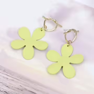 打結愛心小綠花&times;吊墜耳環