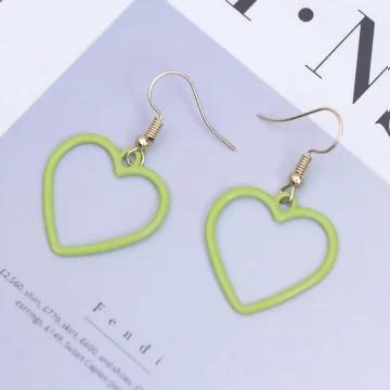 綠色極簡鏤空愛心×吊墜耳勾.avif