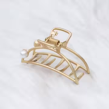 月牙珍珠金屬線框×鯊魚髮夾