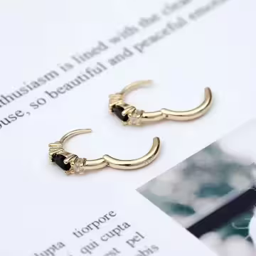 黑水滴鋯石×耳扣