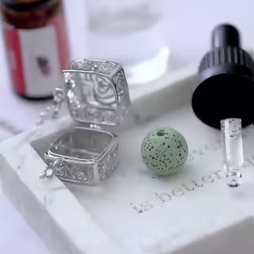 立方體皇冠×薰香火山石×長項鍊