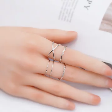 銀色冷淡極簡線條×四套件開口戒指組.avif