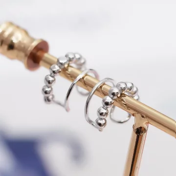 雙層圓珠×U型耳骨夾.avif