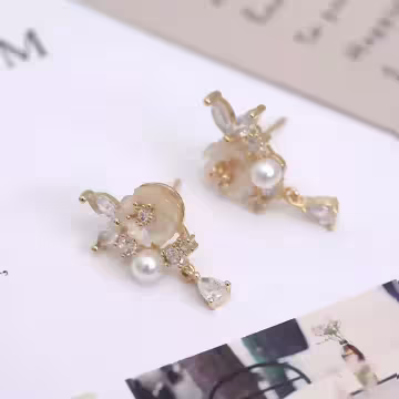 梅花閃鑽淚滴×吊墜耳環