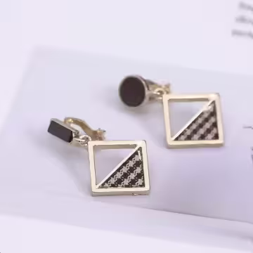 長方圓圈菱型棕咖格紋×不對稱三角耳夾