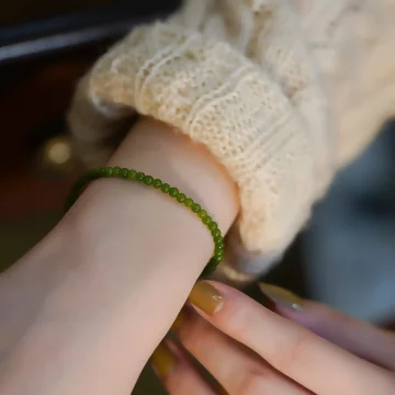 綠色小珠子細串×手鍊.avif