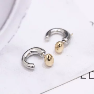 半圈開口橢圓×後掛式耳環.avif