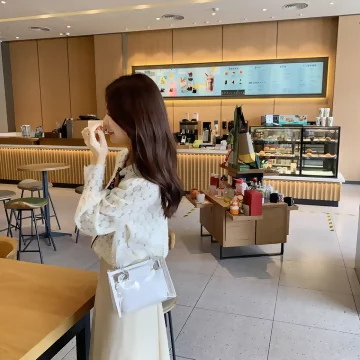 熱情紅火焰透粉亮面×穿戴式手指甲片×二十四入 .avif