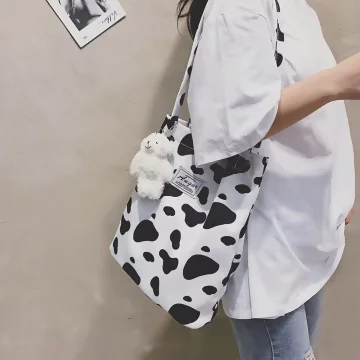 乳牛紋印花×肩背袋（無附吊飾）.avif