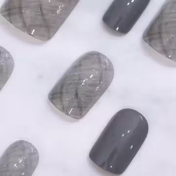 低調淺灰暈染亮面×穿戴式手指甲片×二十四入