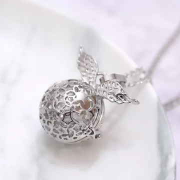 天使飛球×薰香玻璃寶瓶×長項鍊.avif