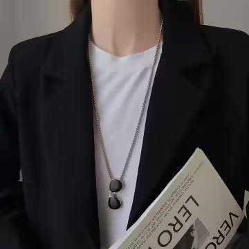 潮酷墨鏡×中性長項鍊