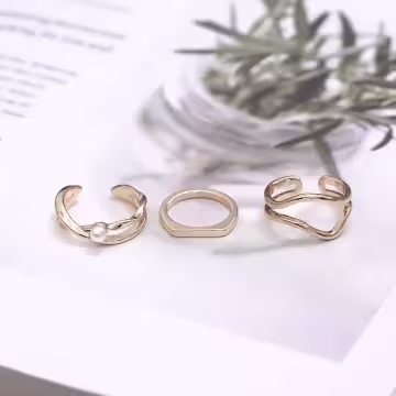 金色線條不規則珍珠×三套件戒指組