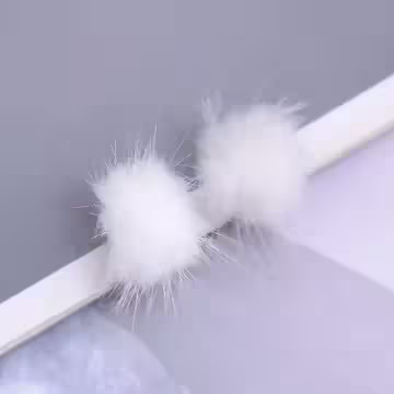 小白毛球珍珠×蚊香盤U型耳夾