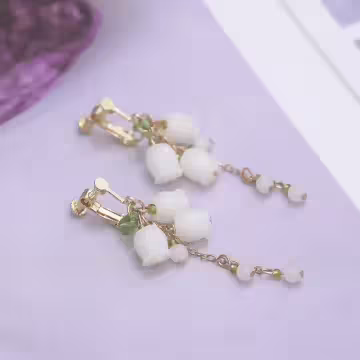 白色鈴蘭花×螺旋耳夾