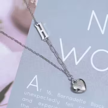 316鋼飾×H愛心×鎖骨項鍊×銀色