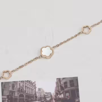 316鋼飾×小梅花×手鍊×金色