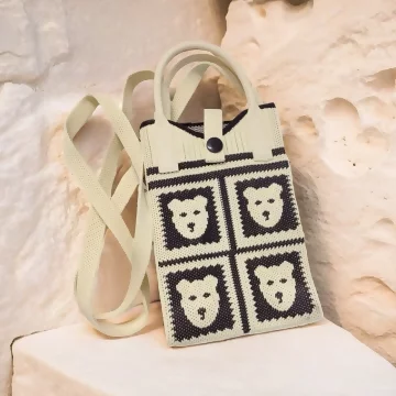 四格小熊×針織×斜背包.avif
