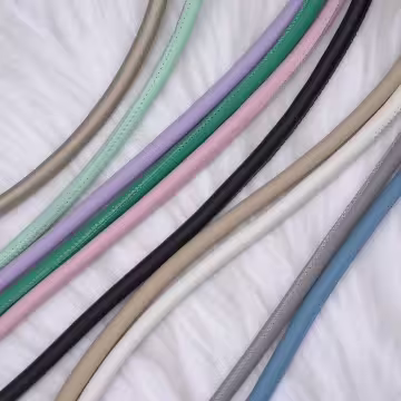 單色簡約皮革×手機斜背雙勾掛繩×藍色