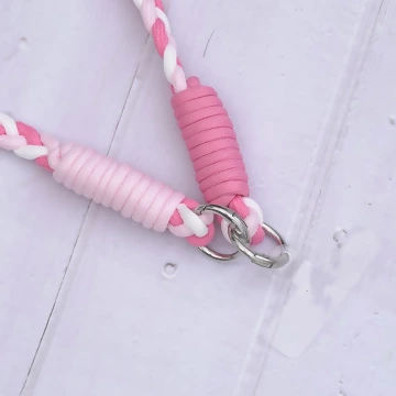 撞色麻花辮×手機斜背雙勾掛繩×粉紫.avif