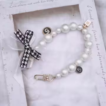 珍珠蝴蝶結5號香水×手機腕帶掛繩