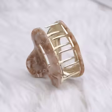 金屬流光×鯊魚夾×棕咖