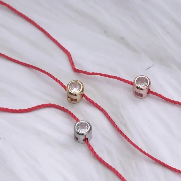 單鑽鋯石×紅繩手鍊×共三色.avif