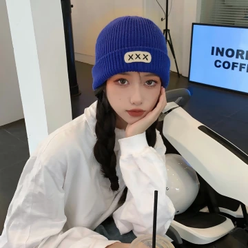 中性叉叉針織帽×毛帽×藍色.avif