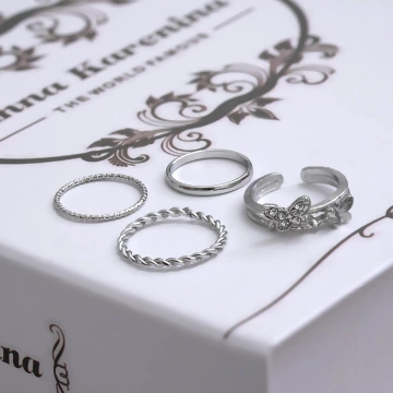 化蝶銀色×四套件戒指組.avif
