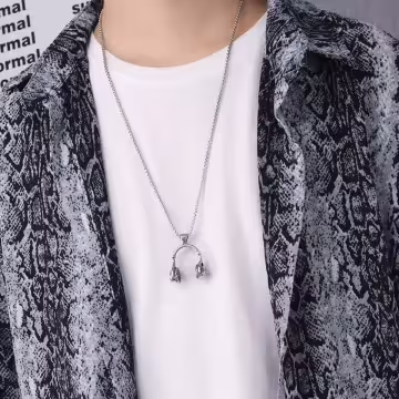 搖滾耳機×長項鍊