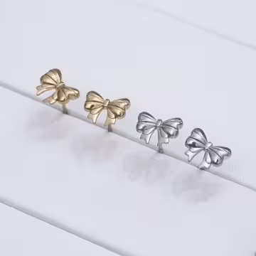 316鋼飾×甜美蝴蝶結×耳釘×共二色