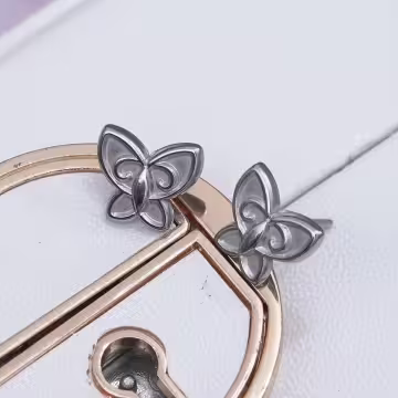 316鋼飾×蝴蝶飛×耳釘×共二色