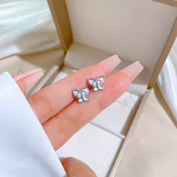 316鋼飾×蝴蝶飛×耳釘×共二色