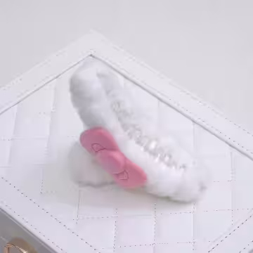 卡通蝴蝶結絨毛×鯊魚夾×共二色