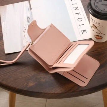 簡約皮革×翻頁三層短皮夾×粉紅.avif