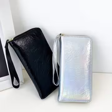 爆裂紋亮面×手拿拉鍊長皮夾×銀色